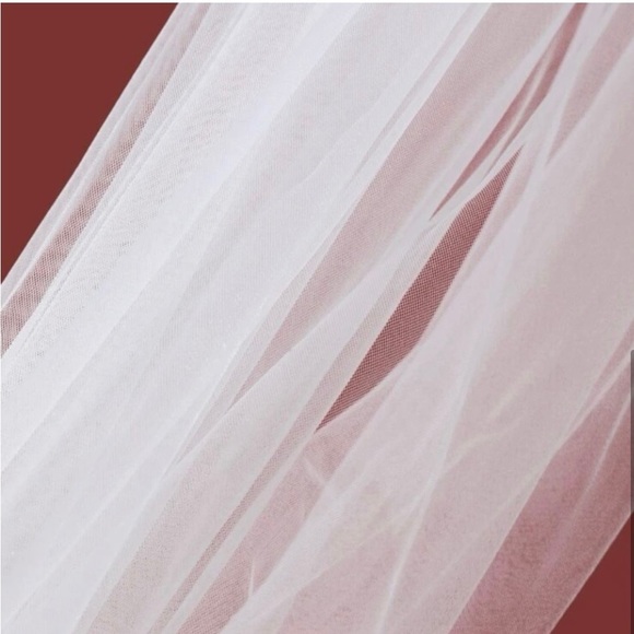 Stunning bridal veil - Picture 4 of 4